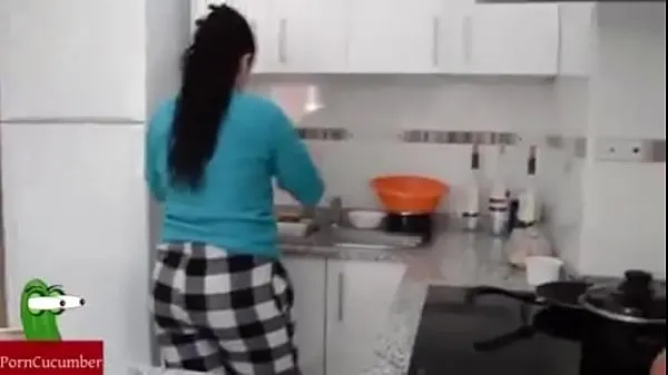 Hot Wife Fuck Hard by Husband- Latest Kitchen Sexأحدث الأفلام