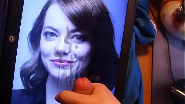 新鲜的Intense Emma Stone Cum Tribute! Huge Load Shot All Over Her! (Facial热门电影