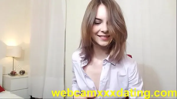 Nové Skinny teen playing with dildo amateur najlepšie filmy