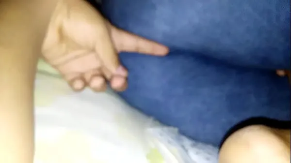 ताज़ा He put his finger up my step mother's ass शीर्ष फ़िल्में