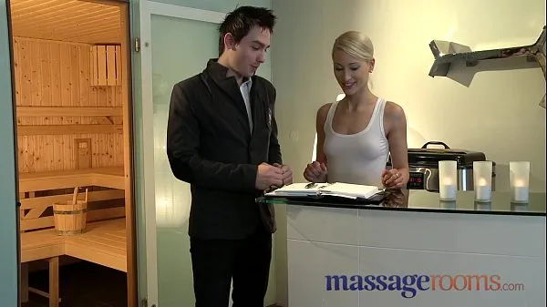 Sveži Massage Rooms Uma rims guy before squirting and pleasuring another najboljši filmi