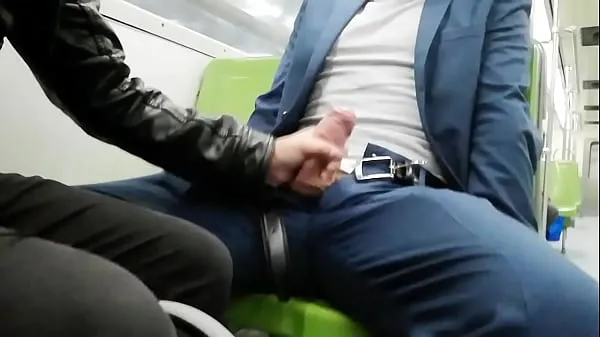 Свежие Круиз в метро со смущенным мальчикомлучшие фильмы