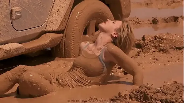 Fresh jeep girl in mud top Movies