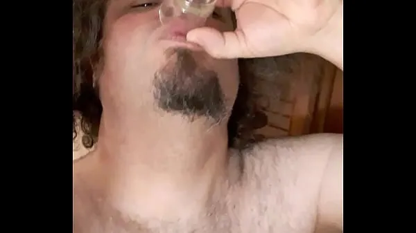 Nieuwe Drinking my own cum from a shot glass topfilms