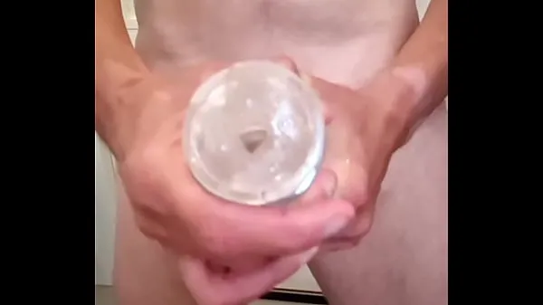 Nouveaux Orgasme gémissant et remplissant mon Fleshlight d'une charge de sperme après une branlette dans la salle de bainmeilleurs films