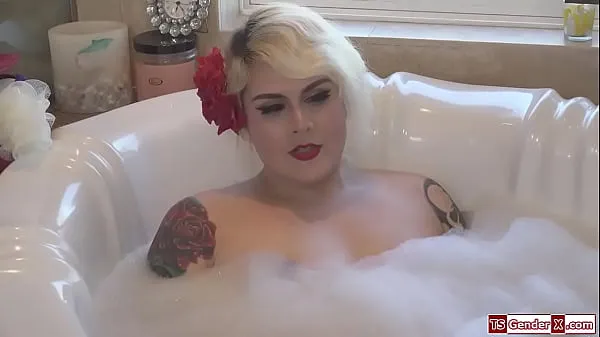 Sveži Trans stepmom Isabella Sorrenti anal fucks stepson najboljši filmi