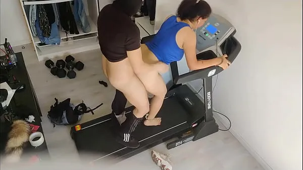Fresh cuckold with a thief in an treadmill, he handcuffed me and made me his slave top Movies
