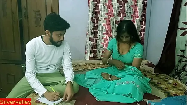 سيدتي مثير الهندي تعليمه كيفية الرومانسية والجنس! بصوت هنديأحدث الأفلام