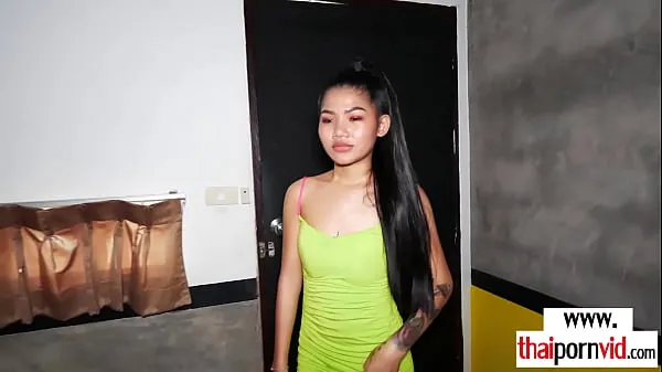 Nouveaux Bargirl teen asiatique maigre baise une énorme bite blanchemeilleurs films