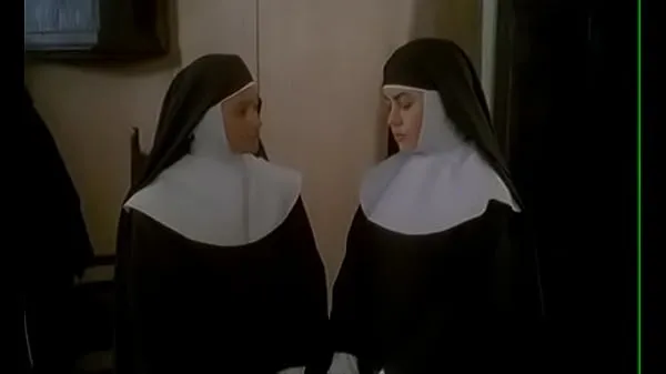 Ferske Convent Of Sinners (1986 toppfilmer