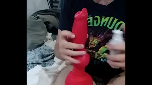 最新の chastity caged pup plays with her bad dragon トップ映画