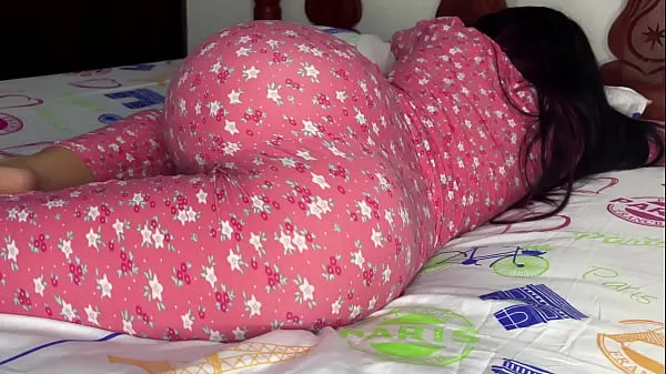 Yeni I can't stop watching my Stepdaughter's Ass in Pajamas - My Perverted Stepfather Wants to Fuck me in the Ass en iyi Filmler