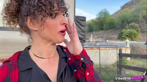 Aktuelle Weinende jüdische Ranchfrau nimmt Nachbarsjungen die JungfräulichkeitTop-Filme